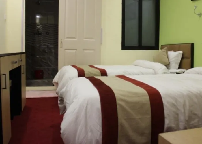 Hotel Oyo 105 Travel