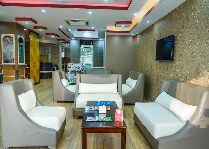 Oyo 105 Travel Hotel 3*